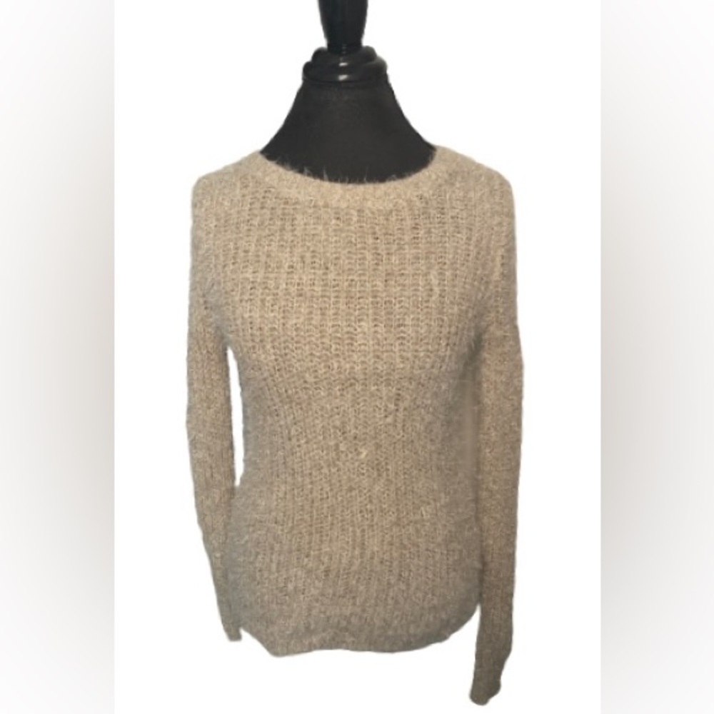 Abercrombie & Fitch Fuzzy Sweater - Picture 1 of 6